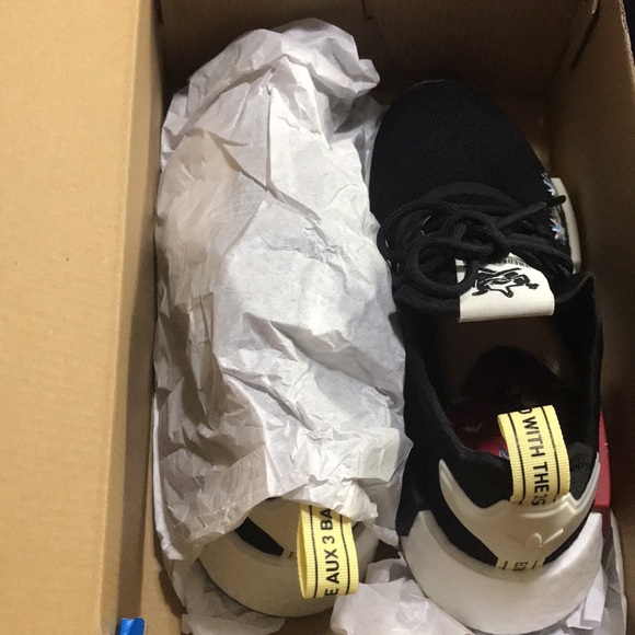 NEW Addias NMD_R1 TM W CBlack 6 GX2074 BNIB - Picture 6 of 11